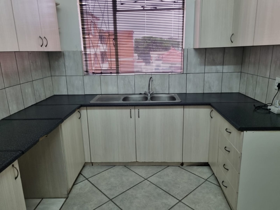 3 Bedroom Property for Sale in Bloemfontein Free State